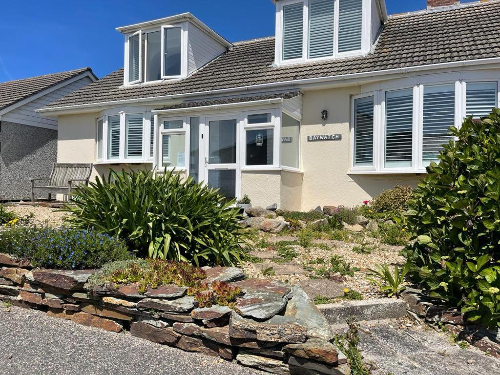 Baywatch Mawgan Porth Spacious Home Sleeps 9, Games Room, Parking & Garden Luaran gambar